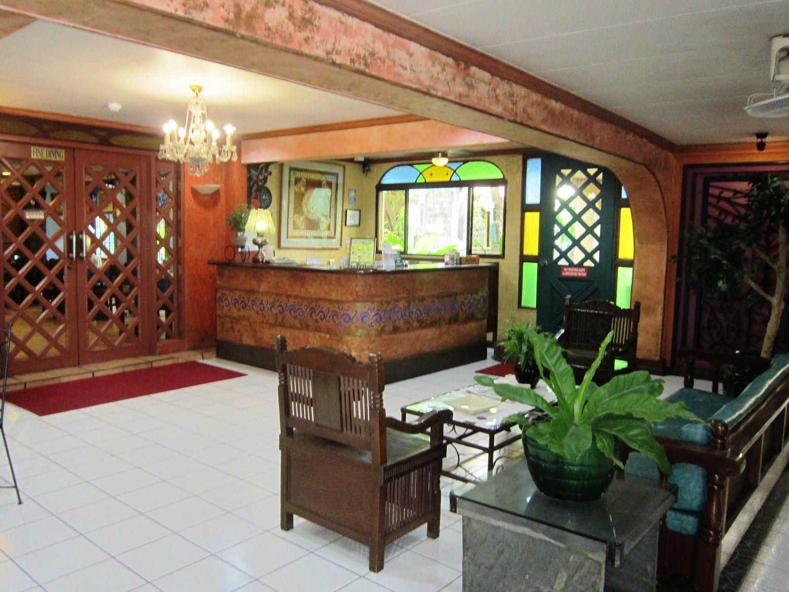 Saltimboca Tourist In Hotel Bacolod Exterior foto