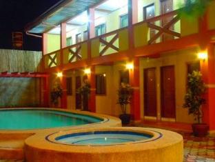 Saltimboca Tourist In Hotel Bacolod Exterior foto